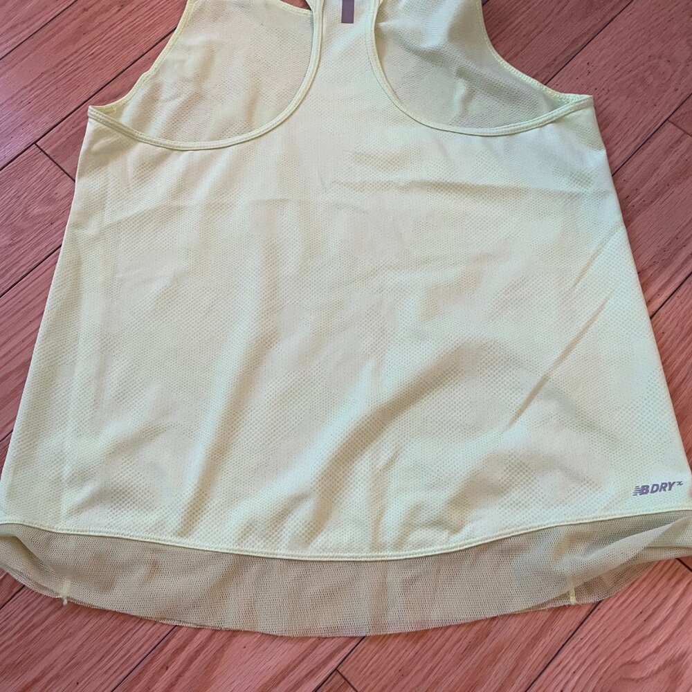 new balance q speed running tank - Picture 2 of 2
